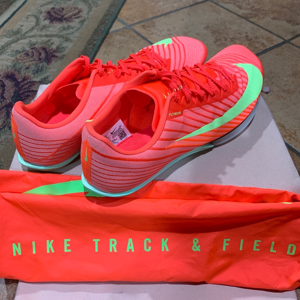 Nike MaxFly 2 Track and Field Sprint Spikes - Picture 10 of 15